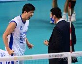 [포토] 박상하 ‘블로킹 성공시키고 왔습니다!’