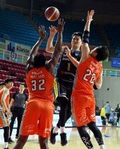 [포토] 이동엽, 절묘한 패스~