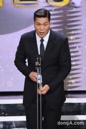 [DA포토]서장훈, SBS 명예사원. 1년간 출입