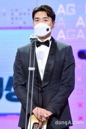 [DA포토]이동국, 라디오 DJ 시상하러 왔어요