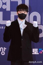[DA포토]강승윤, 깜찍하게 파이팅 (2020 MBC 연기대상)