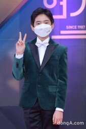 [DA포토]김강훈, 깜찍하게 브이 (2020 KBS 연기대상)