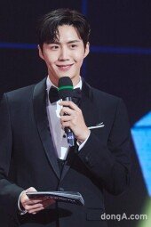 [DA포토]김선호, 대세남의 여유