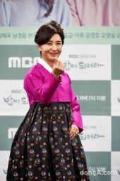 [DA포토]김혜옥, 한복 우아하게