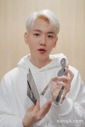 [DA포토]백현, 가온차트 올해의 가수 음반 수상