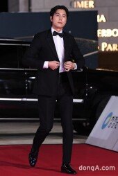 [DA포토]정우성, 걸어다니는 조각