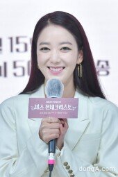 [DA포토]이소연, 복수 화신의 미소