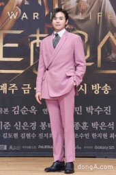 [DA포토]박은석, 환상적인 비율