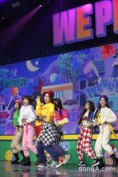 [DA포토]위클리, 위 플레이 무대