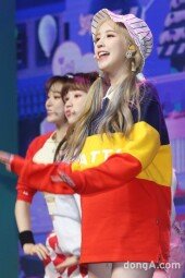 [DA포토]위클리, 이재희, 빛나는 하의실종 패션