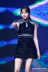 [DA포토] 이달의 소녀 츄, 진지한 무대