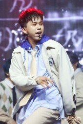 [DA포토] T1419 케빈, 빛나는 빨간머리