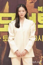 [DA포토] 이솜, 시크한 카리스마