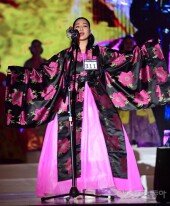 [포토] 임주애 ‘노래로 하는 자기소개’