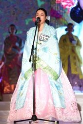 [포토] 이은경 ‘떨리는 자기소개’