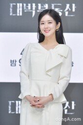 [DA포토] 장나라, 퇴마사 미소