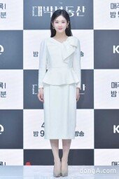 [DA포토] 장나라, 카리스마 넘치는 퇴마사