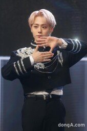 [DA포토] 원어스 환웅, 무대 장인의 카리스마