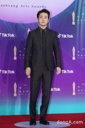 [DA포토] 박정민, 가구 같은 남자