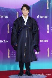 [DA포토] 이봉근, 백상에서 빛나는 국악인