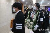 [DA포토] 故 이춘연 대표 영결식.. 한국영화계 두목 지다