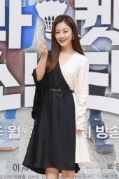 [DA포토] 오나라, 라켓여신의 손하트