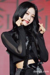 [DA포토] 에버글로우 시현, 청순하게