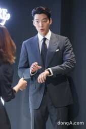 [DA포토] 김우빈, 카리스마 눈빛