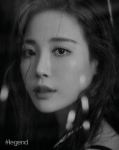 유라 “연기? 다른 삶에 몰입, 매력적” [화보]