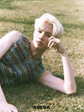 크래비티 민희, 초여름의 무드[화보]