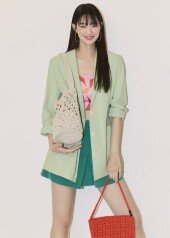 신민아, 김우빈이 반한 미소 [화보]