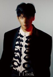 지창욱 “시간은 내 편…색깔 뚜렷한 배우 되고파” [화보]