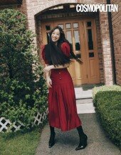 ‘변론 시작’ 정려원 “결국 세상은 선한 쪽으로 향해” [화보]