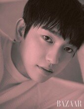 갓세븐 박진영, 얼굴 자랑 하는 중 [화보]