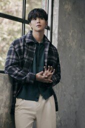 로운, 남친룩의 정석…CG 같은 비주얼 [화보]