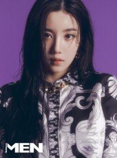 권은비, 보랏빛 여신 강림 [화보]  