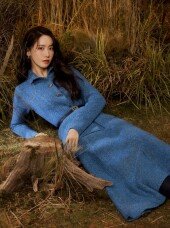 임윤아, 바닥에 드러누워도 ‘우아해’ [화보]