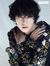 홍경, 호수처럼 빠져든다…소년미+몽환미 공존 [화보]