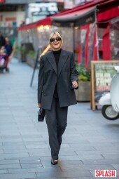 애슐리 로버츠, 시크함과 화사한 미소를 동시에…반전매력 [포토화보]