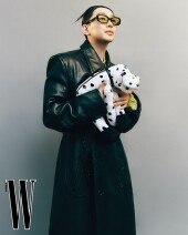 김호영 “부끄럽지 않은 당당함”…난감 패션도 ‘호이스러워’ [화보] 