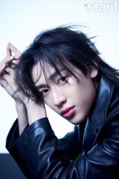 뱀뱀 “갓세븐 초창기는 흑역사, 중2병 심했다” [화보]