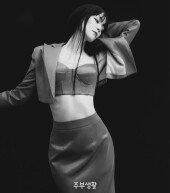 자우림 김윤아 “솔로 앨범 준비 중, 성장 보여줄 것” [화보]