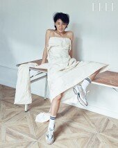 김서형, 현장 너무 편했나? 제대로 힘 뺀 포즈 [화보]