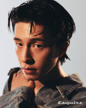 홍경, 불꽃 같은 눈빛…뜻밖의 남성미 [화보]