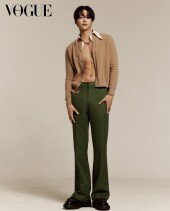 로운, 초콜릿 복근 공개…분위기 美쳤다 [화보]