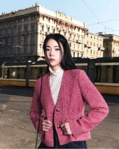 임지연, 밀라노에서…시크한 차도녀 포스 [화보]