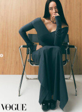 김혜수, 섹시+우아…독보적 존재감 [화보]