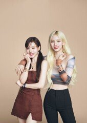 카리나→윈터 에스파, ♥가 가득해…우아하고 대담하게 [화보]