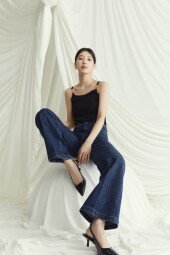 수지, 탄탄 복근…청순미에 건강미까지 [화보]