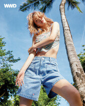 한예슬, 상의 스카프만 두른 줄…선명한 복근 대단해 [화보]